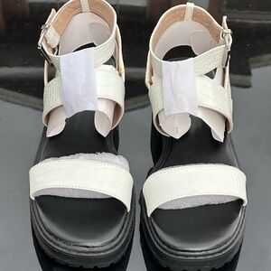 Stylish White Women's Sandals